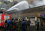 Kenya: l'aéroport sous les flammes